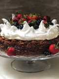 Marquise de chocolate con frutos rojos