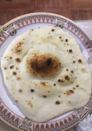 A picture of Naan without yeast.