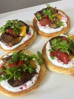 صورة لوصفة لقمه طيبه (فتة مقالي)