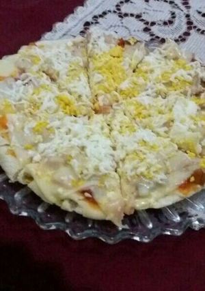 Una foto de Pizza fina, crocante y riquísima 🍕😊