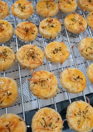 Foto resep Garlic cheese cookies