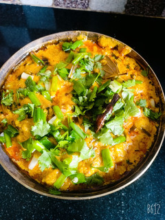 વઘારેલો રોટલો(vaghrelo rotlo recipe in Gujarati) રેસીપી મુખ્ય ફોટો