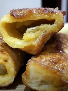 வாழைப்பழம் பிரட் டோஸ்ட் (Vaazhaipazham bread toast recipe in tamil) செய்முறை முக்கிய புகைப்படம்
