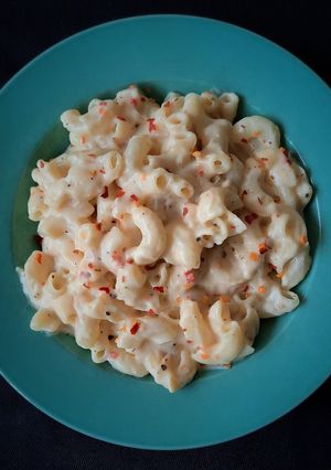 A picture of Mac and Cheese.