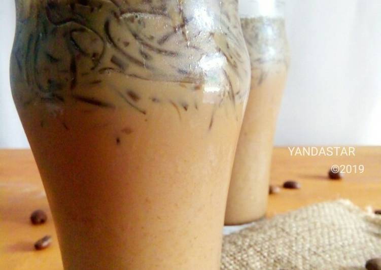 Cara termudah untuk Istimewa LezatEs Cappuccino Cincau