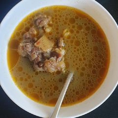 Oxtail soup A picture of Oxtail soup.