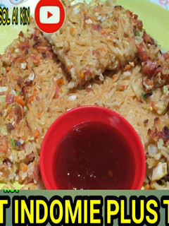 Foto resep Indomie goreng + telur??? Yu buat aja masakan rumahan omelet mie