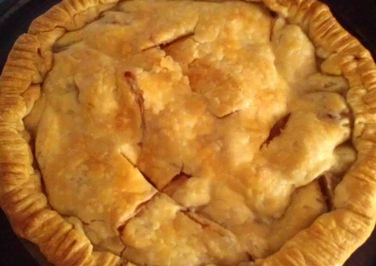 Simple Way to Prepare Any-night-of-the-week Melt In Mouth Apple Pie