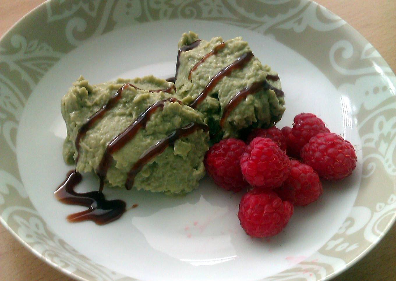 Vickys Vanilla / Chocolate Avocado Ice Cream, GF DF EF SF NF