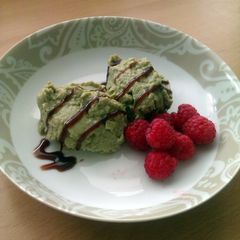 A picture of Vickys Vanilla / Chocolate Avocado Ice Cream, GF DF EF SF NF.
