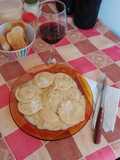 Sorrentinos de zanahoria y boniato con crema de champiñones