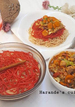A picture of Cinnamon fried pasta with cabbage fish sauce.