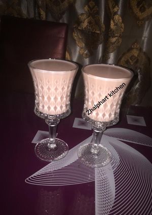 A picture of Watermelon and banana milkshake#Zoo.