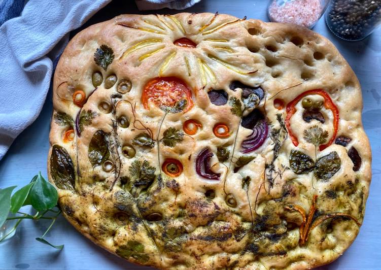 Step-by-Step Guide to Cook Yummy Garden Focaccia, Bread Art