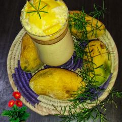 A picture of Mango Ice-cream Shake 🥭🥭🥤🥤.