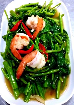 รูปของ กุ้งผัดผักบุ้งน้ำมันหอย