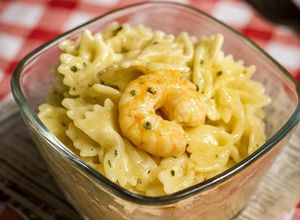 Easy rákos tészta 10p alatt 10 összetevővel recept fotója