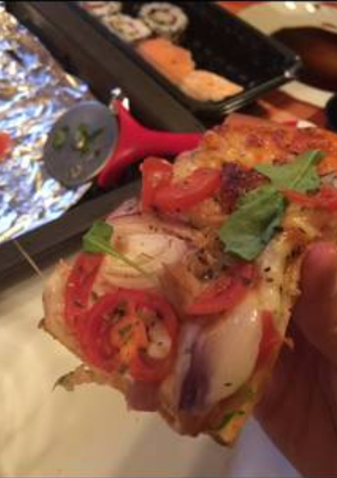 Una foto de Pizza casera (Sana)