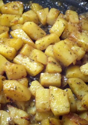 A picture of Skillet Potaotes.