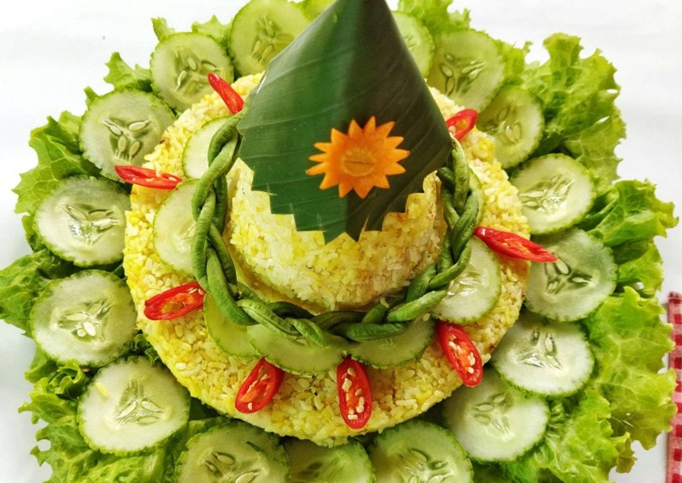 Nasi Tumpeng