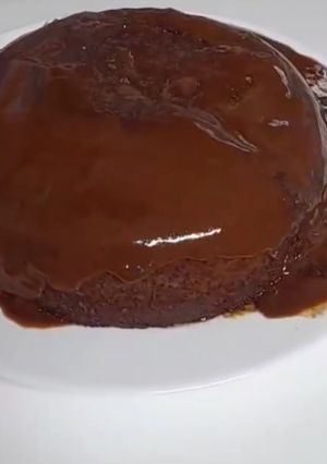 Foto de Bolo de Chocolate com Calda de Chocolate