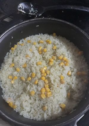 Una foto de Arroz poblano (verde)