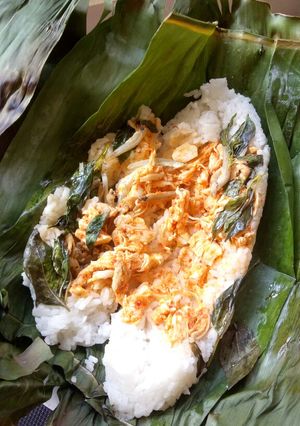 Foto resep Nasi bakar ayam suwir kemangi