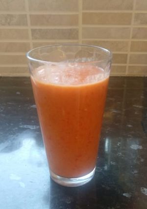 Una foto de Gazpacho casero con batidora
