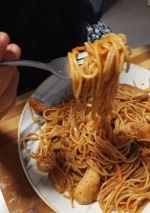 A picture of Crispy chicken spaghetti.