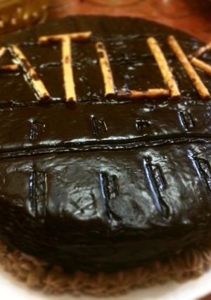 Foto resep Dark coklat strawberry cake nutrijel (kue ulang tahun)
