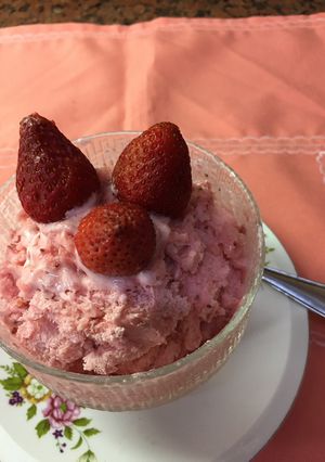 Una foto de Mousse de frutillas