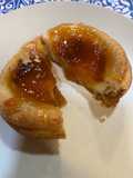 Tartaletas de Hojaldre con Crema Pastelera y Mermelada de Nectarina