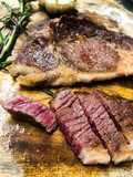สเต๊กเนื้อ rib eye