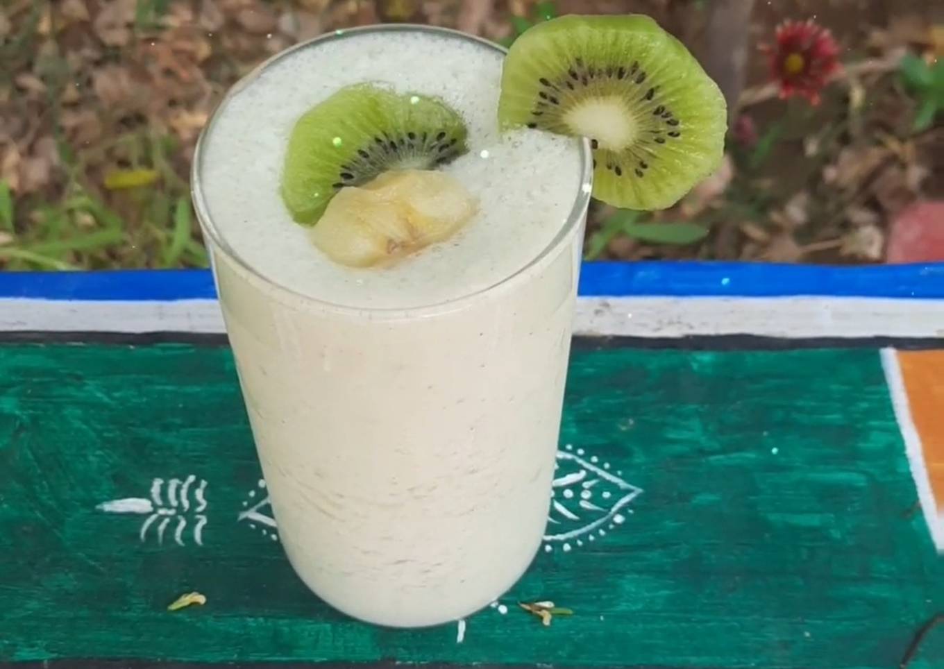 Banana kiwi smoothie