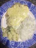 Filete de tilapia en salsa de queso