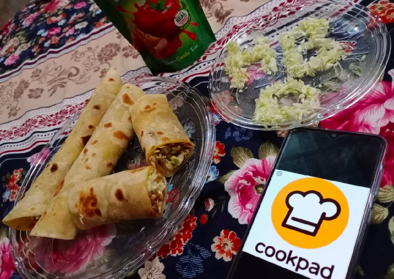 Chicken tikka mayyo roll(homemade paratha) 😍