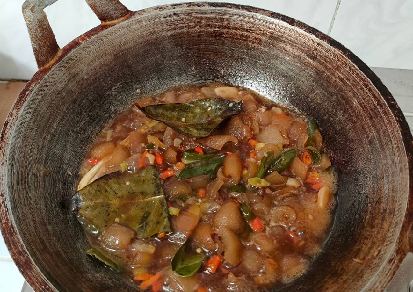Resep Oseng kikil pedas yang Menggugah Selera