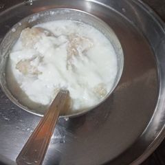 A picture of Dahi ke aloo.
