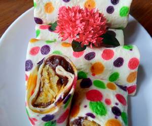 Resep Populer Dadar Gulung Polkadot Isi Pisang dan Vla Coklat Sedap