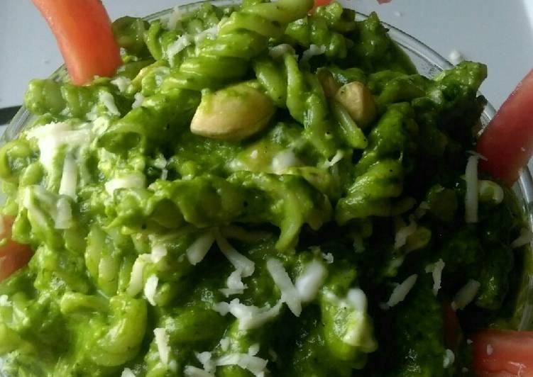 Recipe of Delicious Pesto Pasta