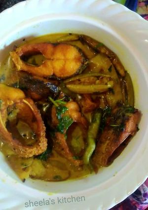 পটল দিয়ে মাছের পাতলা ঝোল (potol diye macher patla jhol recipe i রেসিপির প্রধান ছবি