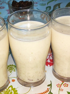 A picture of Dates Milkshake.