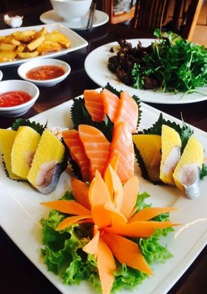Hình của món Sashimi trích hồi.