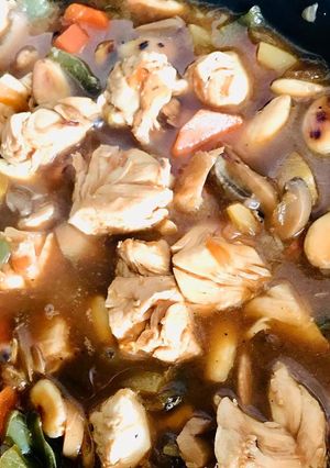 Una foto de Pollo con almendras