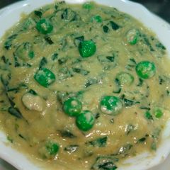 A picture of Methi Mutter malai sabji.