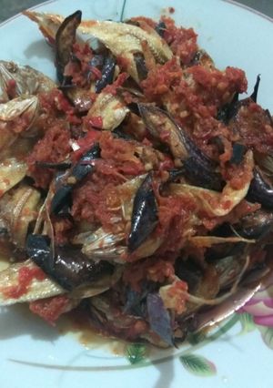 Foto resep Terong dan ikan tawar balado