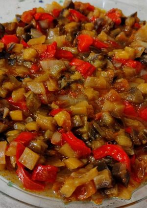 Una foto de Pisto cuatro verduras con manzana              (!! a la salud de Carmen !!)