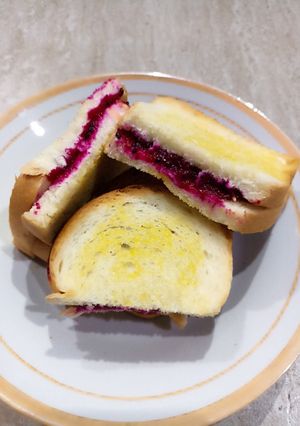 Foto resep Roti Panggang Buah Naga