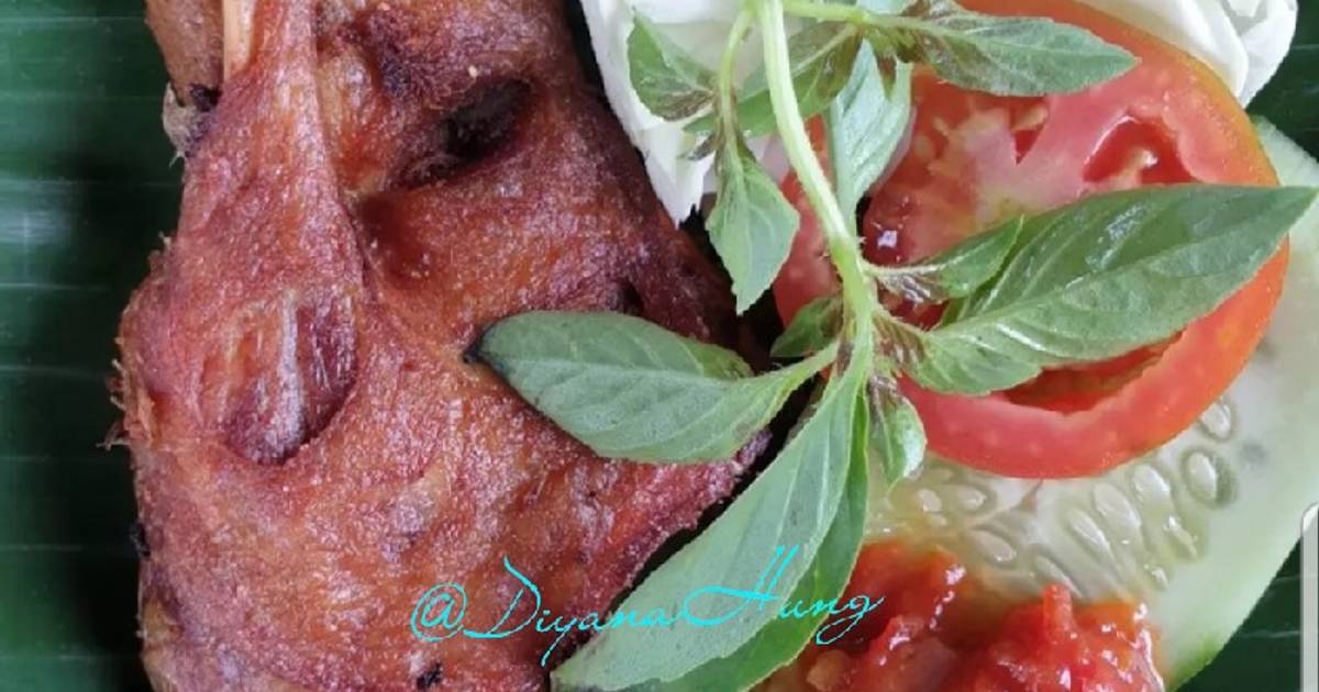 Resep Bebek goreng ala meme oleh DiyanaHung - Cookpad