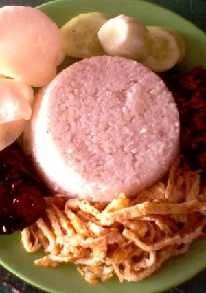Foto resep Nasi Uduk Rice Cooker